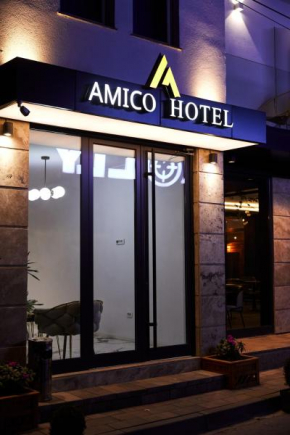 Amico Hotel